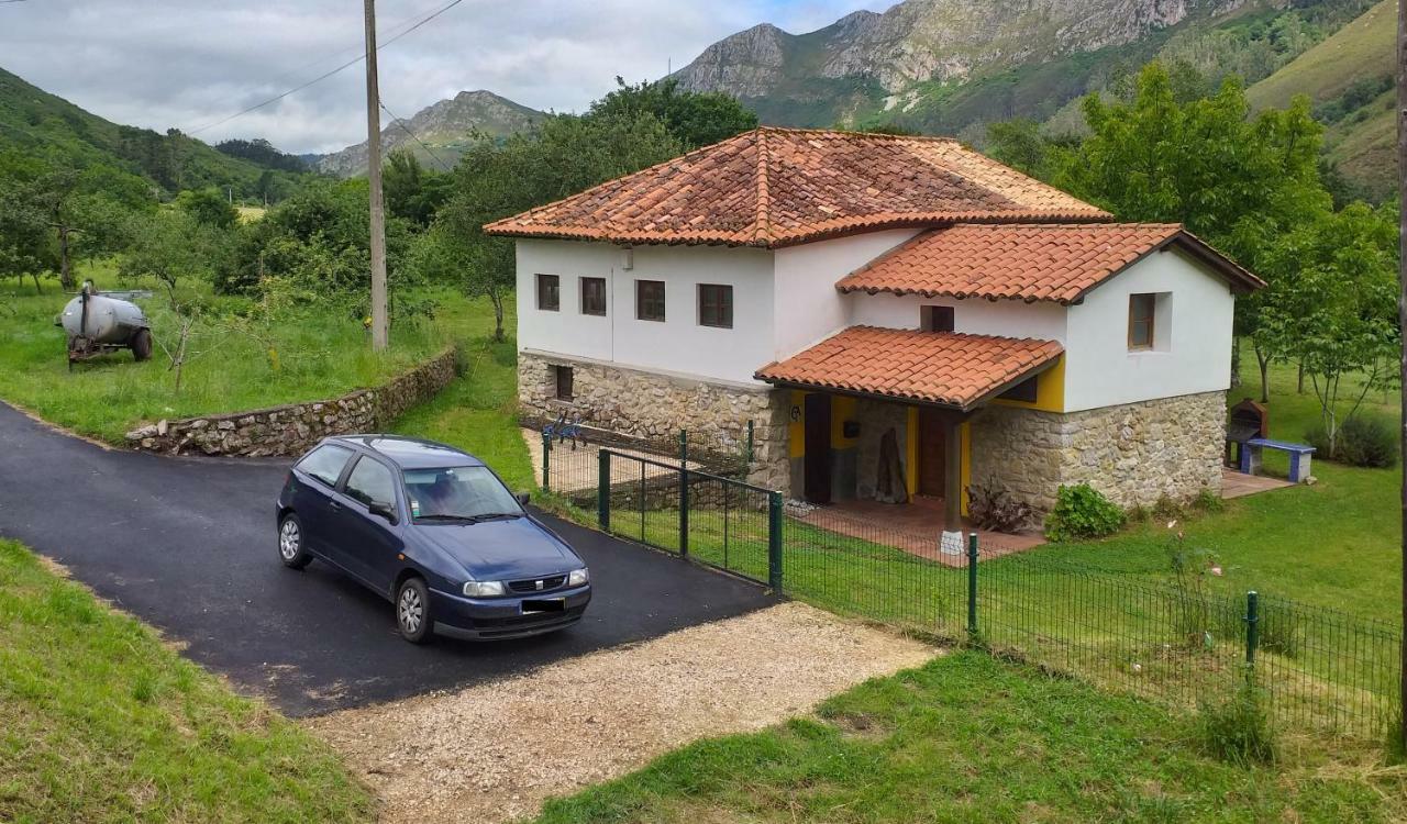 Vila Casa Del Sella El Llano Exteriér fotografie